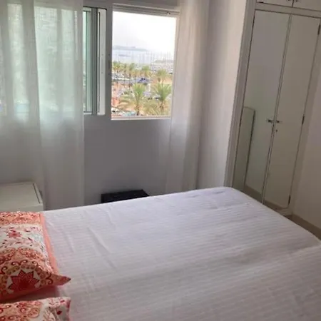 شقة With Sea Views