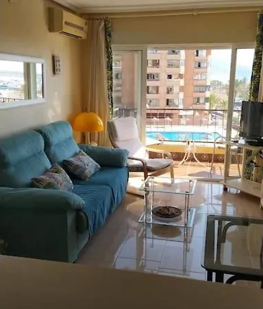 With Sea Views شقة