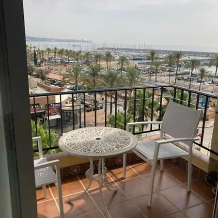 شقة With Sea Views